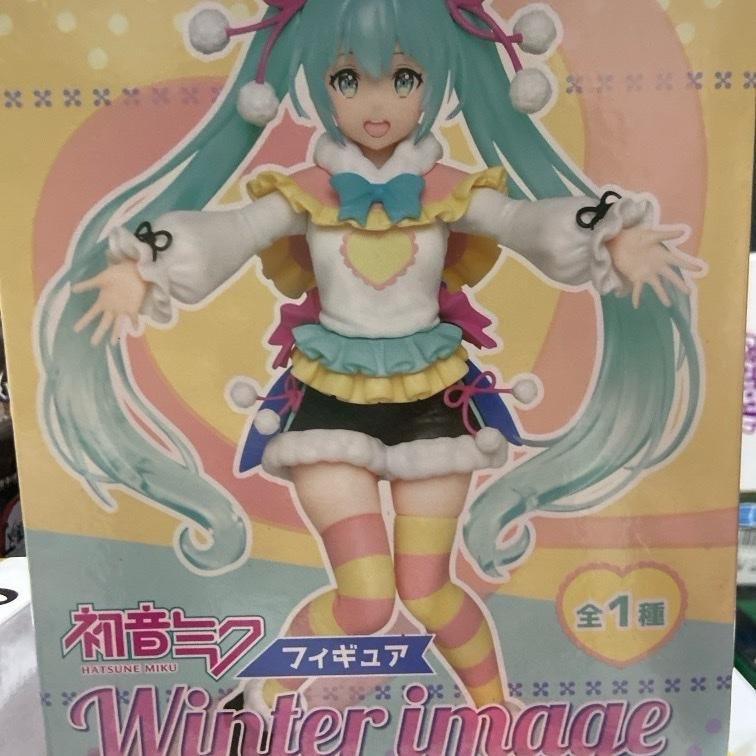 Taito – Hatsune Miku Winter Image Ver.